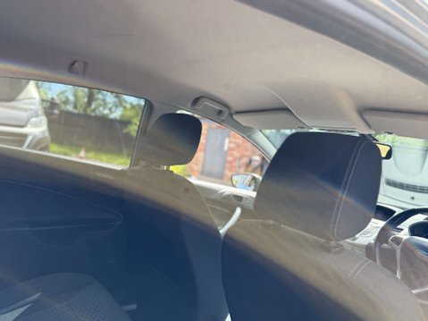 Ford Fiesta 1.4 Fiesta Titanium Auto 5dr 46