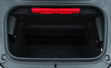 Porsche 911 GT3 (991.2) 33