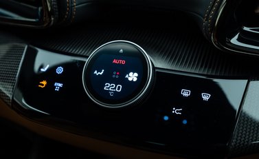 Ferrari Purosangue 24