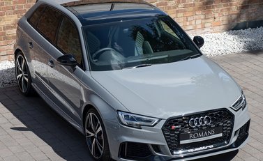 Audi RS3 Sportback Sport Edition 8