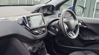 Peugeot 2008 1.2 PureTech Signature SUV 5dr Petrol EAT Euro 6 (s/s) (130 ps) 18