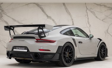 Porsche 911 (991.2) GT2 RS Weissach 7