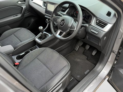 Renault Captur 1.0 TCE 90 Techno 5dr 19