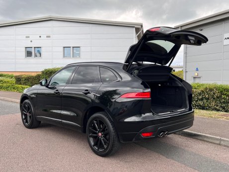 Jaguar F-Pace 2.0 D180 R-Sport Auto AWD Euro 6 (s/s) 5dr 35