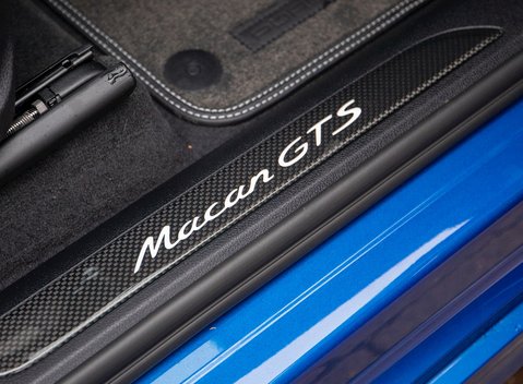 Porsche Macan GTS 24