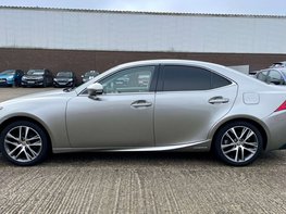 Lexus Is 2.5 IS 300h Advance CVT 4dr 10