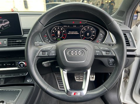 Audi Q5 2.0 TFSI S line SUV 5dr Petrol S Tronic quattro Euro 6 (s/s) (252 ps) 20