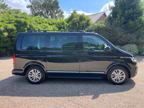 Volkswagen Caravelle 2.0 TDI Executive MPV 5dr Diesel DSG Euro 6 (s/s) (150 ps) 17