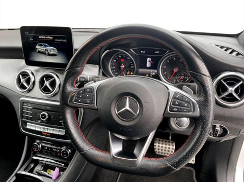 Mercedes-Benz GLA 1.6 GLA180 AMG Line Edition SUV 5dr Petrol 7G-DCT Euro 6 (s/s) (122 ps) Cr 13