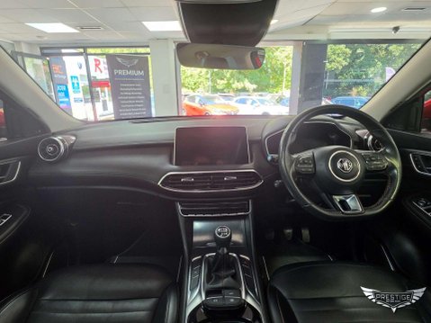 MG HS 1.5 T-GDI Exclusive Euro 6 (s/s) 5dr 34