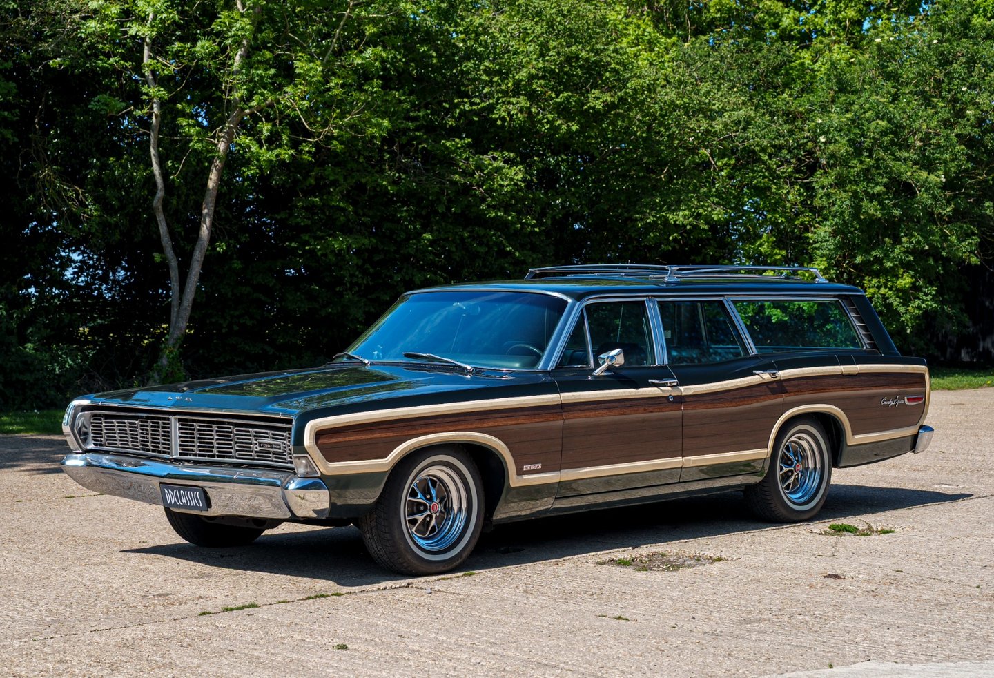 1968 Ford LTD Country Squire