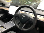 Tesla Model 3 LONG RANGE AWD 45,000m black vegan leather, 19 inch alloys 2