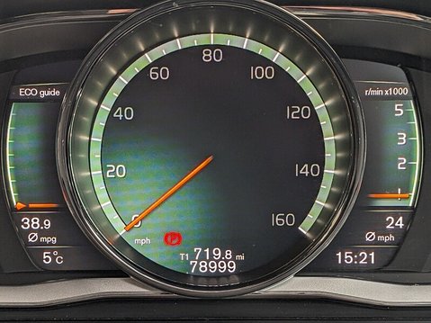 Volvo XC60 D4 R-DESIGN NAV 33