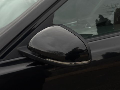 Jaguar XE 2.0d R-Sport Auto AWD Euro 6 (s/s) 4dr 21