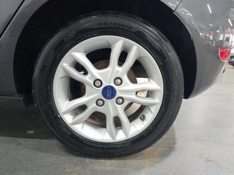 Ford Fiesta 1.0 Fiesta Zetec T 5dr 9