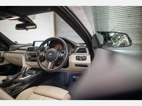 BMW 4 Series 3.0 440i M Sport Auto Euro 6 (s/s) 2dr 19