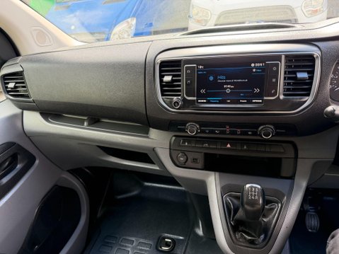 Peugeot Expert 1.6 BlueHDi 1000 Professional Standard Panel Van 6dr Diesel Manual MWB Euro 38