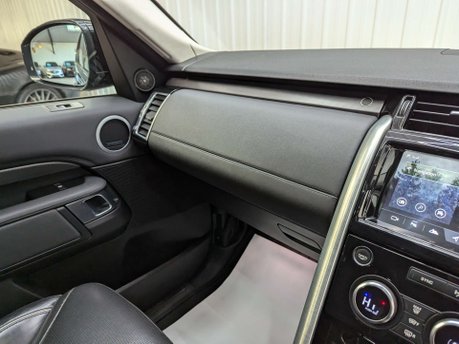 Land Rover Discovery 3.0 Discovery HSE TD6 Auto 4WD 5dr 91