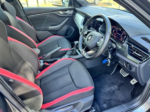 Skoda Kamiq MONTE CARLO TSI DSG 13