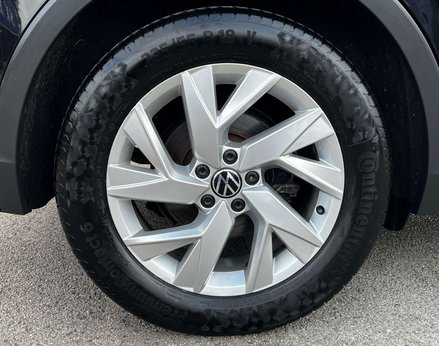 Volkswagen Tiguan 1.5 Tiguan Life TSi 5dr 14