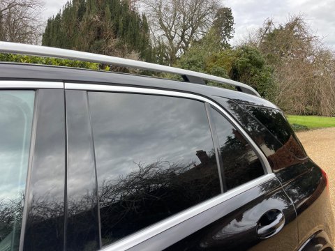 Mercedes-Benz GLE 2.0 GLE300d AMG Line (Premium) SUV 5dr Diesel G-Tronic 4MATIC Euro 6 (s/s) 9