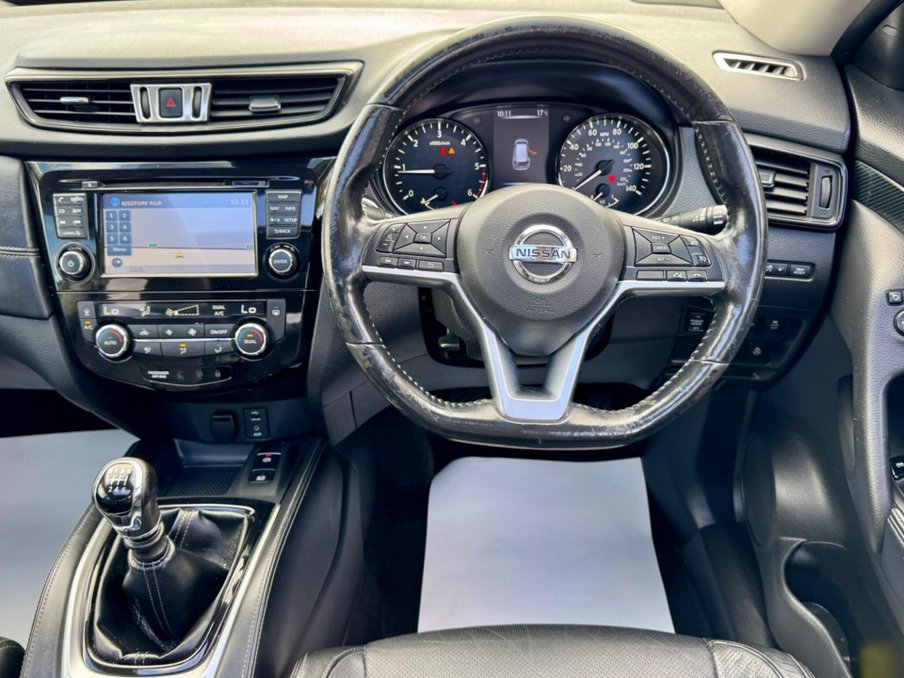 2017 Nissan X-Trail — image 2