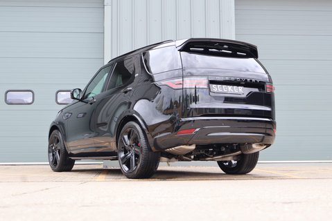 Land Rover Discovery 2026 COMMERCIAL DYNAMIC HSE STYLED BY SEEKER GENUINE REAR SEATS FITTED  4