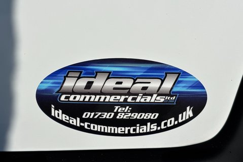 Ford Transit Connect 230 L2 Trend DCIV Automatic 120 ps Tdci - Sat Nav / Air Con / Camera 16