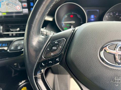 Toyota C-HR EXCEL 38