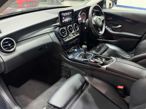Mercedes-Benz C Class 2.0 C200 SE Saloon 4dr Petrol Manual Euro 6 (s/s) (184 ps) 31