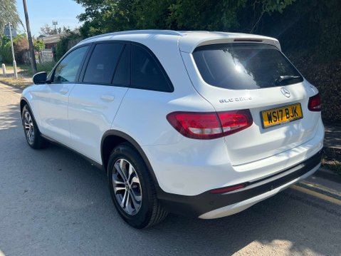 Mercedes-Benz GLC 2.1 GLC 220 D 4Matic SE Executive Auto 4WD 5dr 25