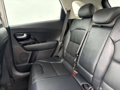 Kia Niro 1.6 Niro 4 HEV Semi-Auto 5dr 68