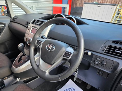 Toyota Verso TR D-CAT 16