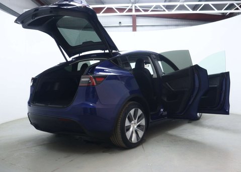 Tesla Model Y (Dual Motor) Long Range SUV 5dr Electric Auto 4WDE (384 bhp) 55