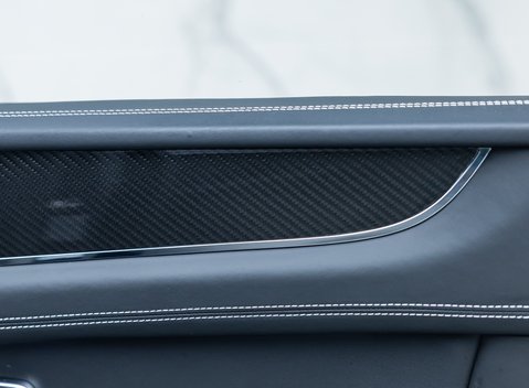 Bentley Bentayga V8 S 32