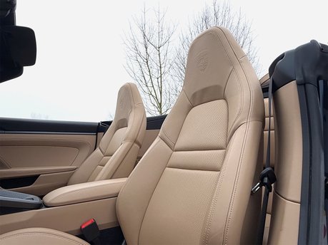 Porsche 911 CARRERA 4S PDK 41