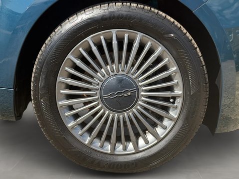 Fiat 500 87kW Icon 42kWh 3dr Auto 12
