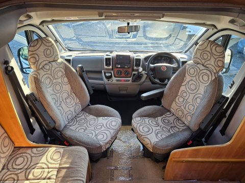 Auto-Trail Savannah Motor Home 19