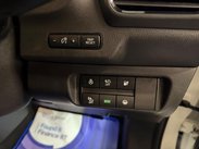 Nissan LEAF 40kWh Tekna Auto 5dr 12