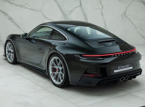 Porsche 911 GT3 TOURING (992) 13