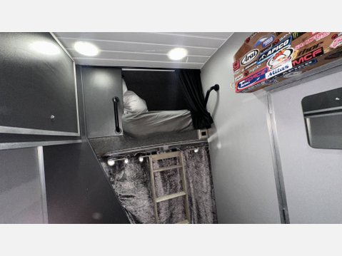 Citroen Relay 3500kg RACE VAN RACE TRUCK MOTORHOME LARGE GARAGE 23