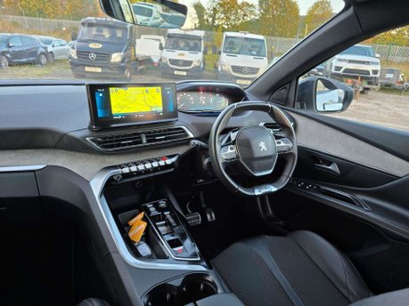 Peugeot 3008 1.2 HYBRID GT SUV 5dr Petrol Hybrid e-DSC6 Euro 6 (s/s) (136 ps) 24