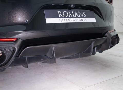 Ferrari 812 Superfast 38