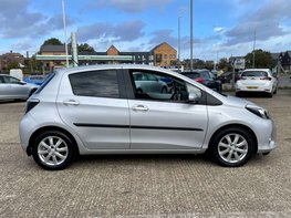 Toyota Yaris 1.5 Yaris T4 Hybrid CVT 5dr 10