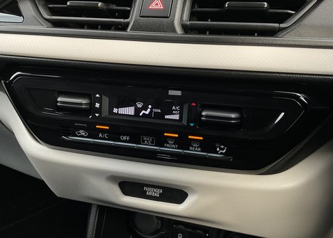 Suzuki Swift MOTION 18
