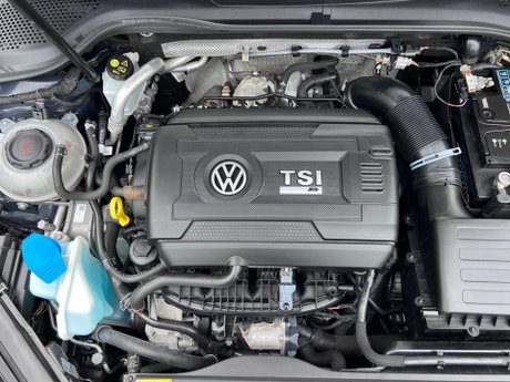 Volkswagen Golf 2.0 TSI R DSG 4Motion Euro 6 (s/s) 5dr 37