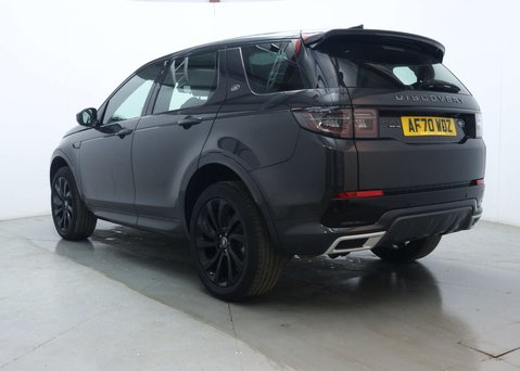 Land Rover Discovery Sport 2.0 Discovery Sport R-Dynamic HSE D Auto 4WD 5dr 9