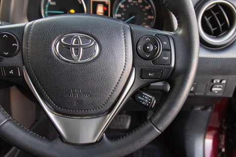 Toyota Rav 4 VVT-I ICON AWD TSS 20