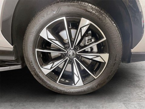 MG HS 1.5 T-GDI 24.7kWh Trophy SUV 5dr Petrol Plug-in Hybrid Auto Euro 6 (s/s) (2 10