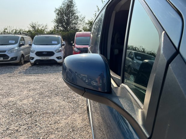 Ford Transit Connect AUTO (SOLD) SWB L1H1 Low Roof Limited Air Con Alloys Sensors Cam EURO 6 NO 18